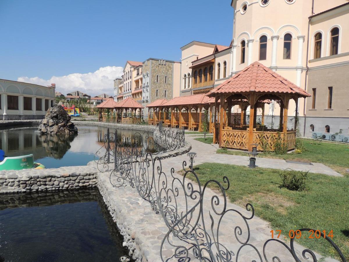 Caucasus Hotel Kasagh Εξωτερικό φωτογραφία The center of the town
