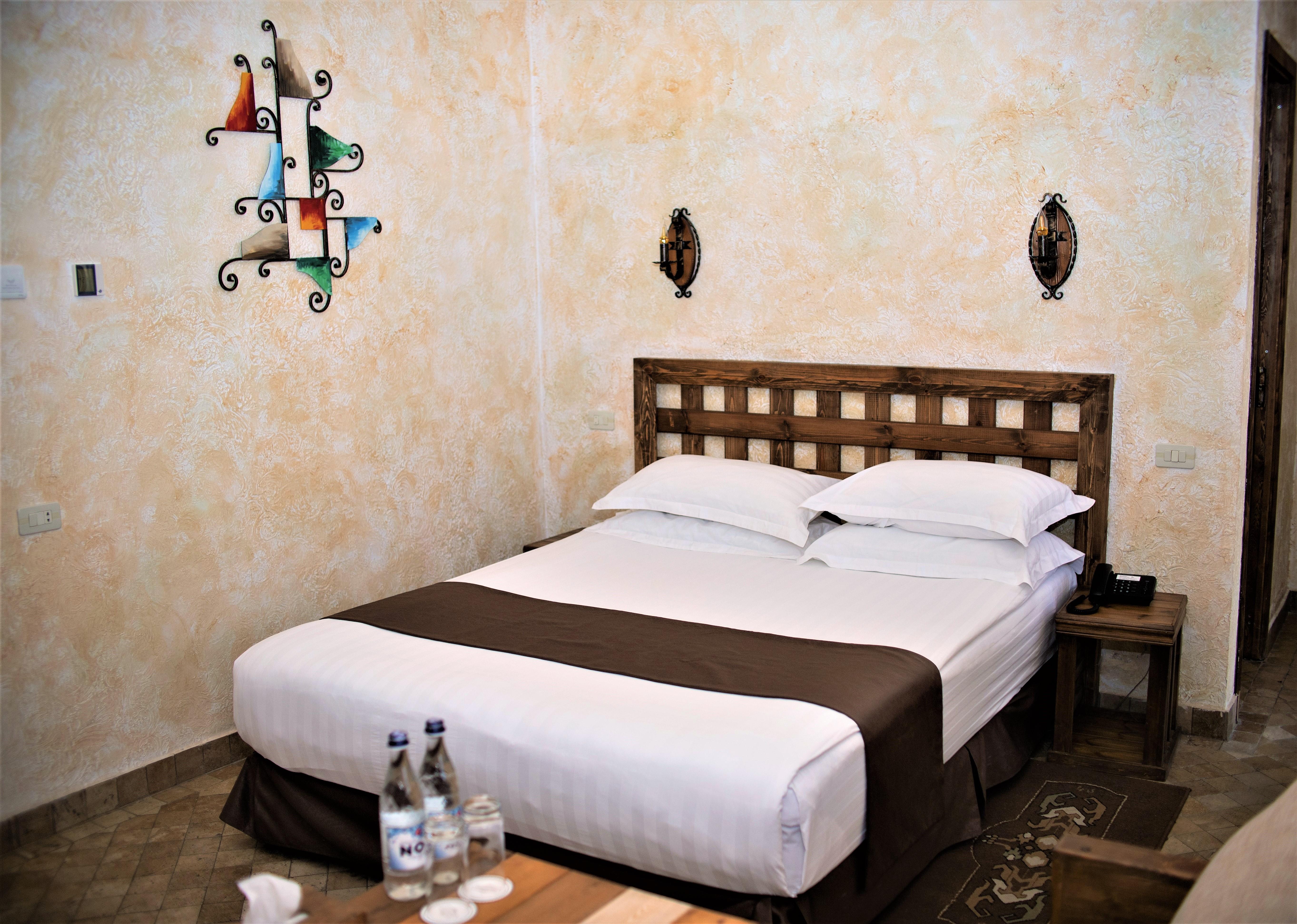 Caucasus Hotel Kasagh Εξωτερικό φωτογραφία A bedroom