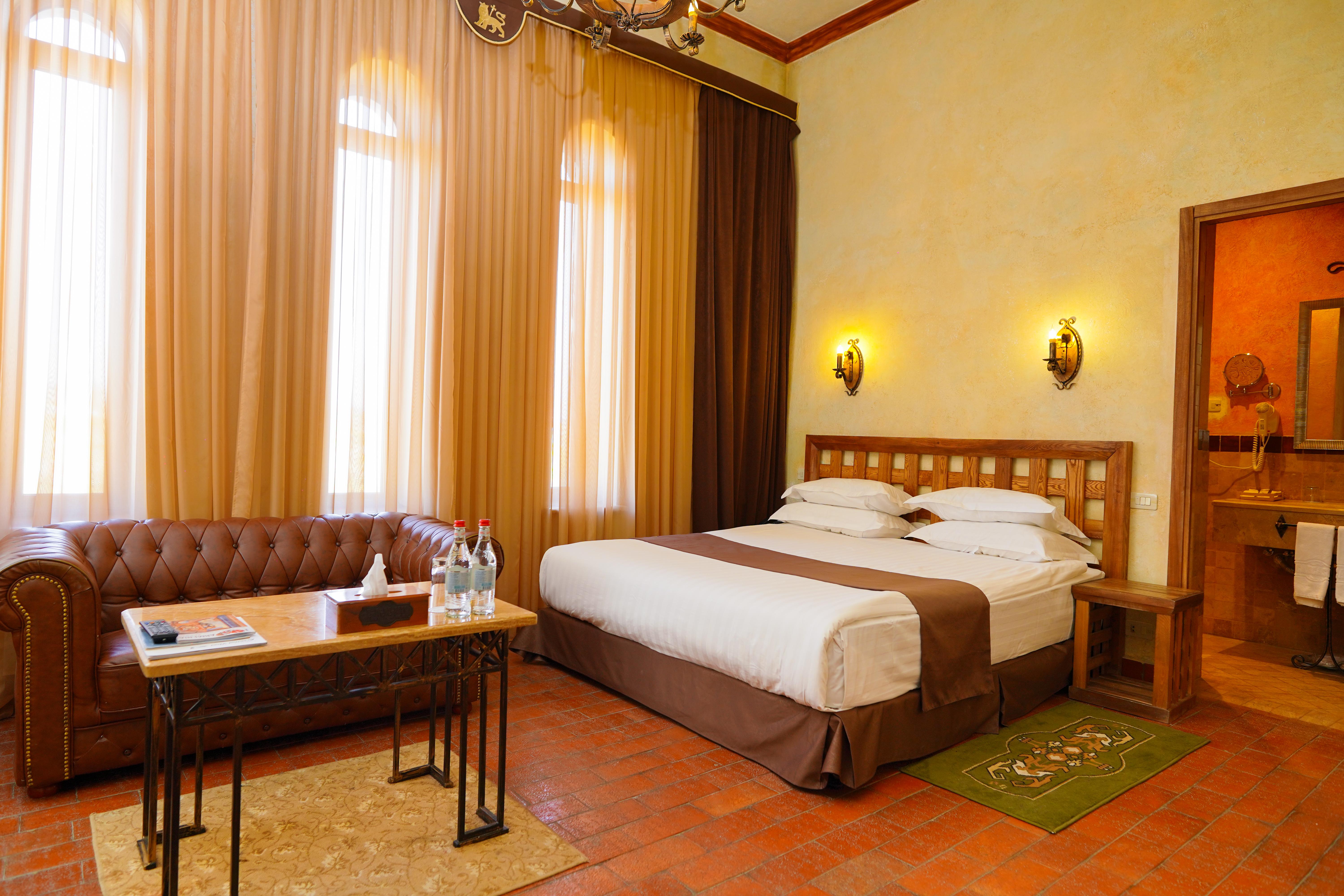 Caucasus Hotel Kasagh Εξωτερικό φωτογραφία A room at the hotel