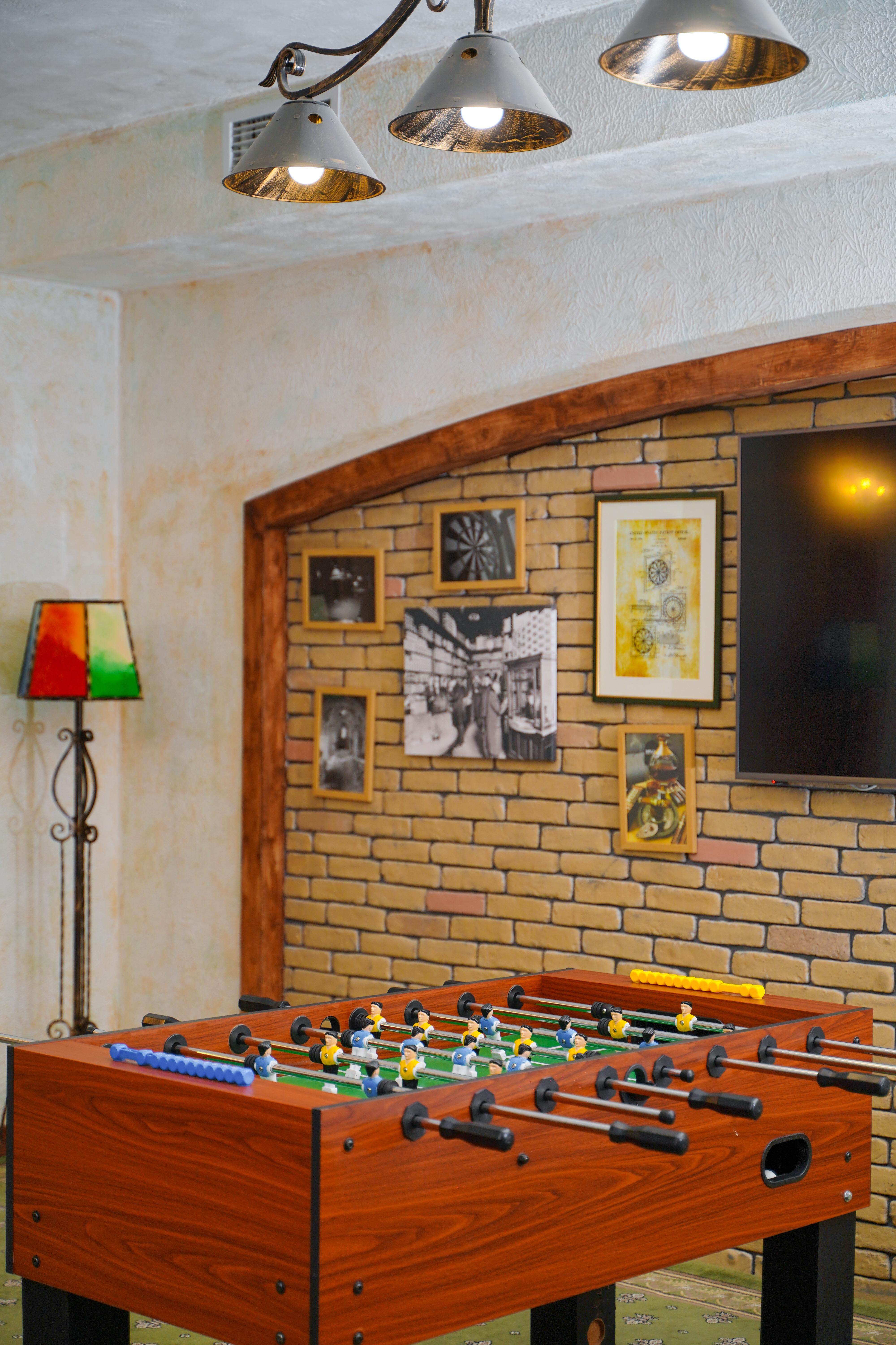 Caucasus Hotel Kasagh Εξωτερικό φωτογραφία A brick wall in a home