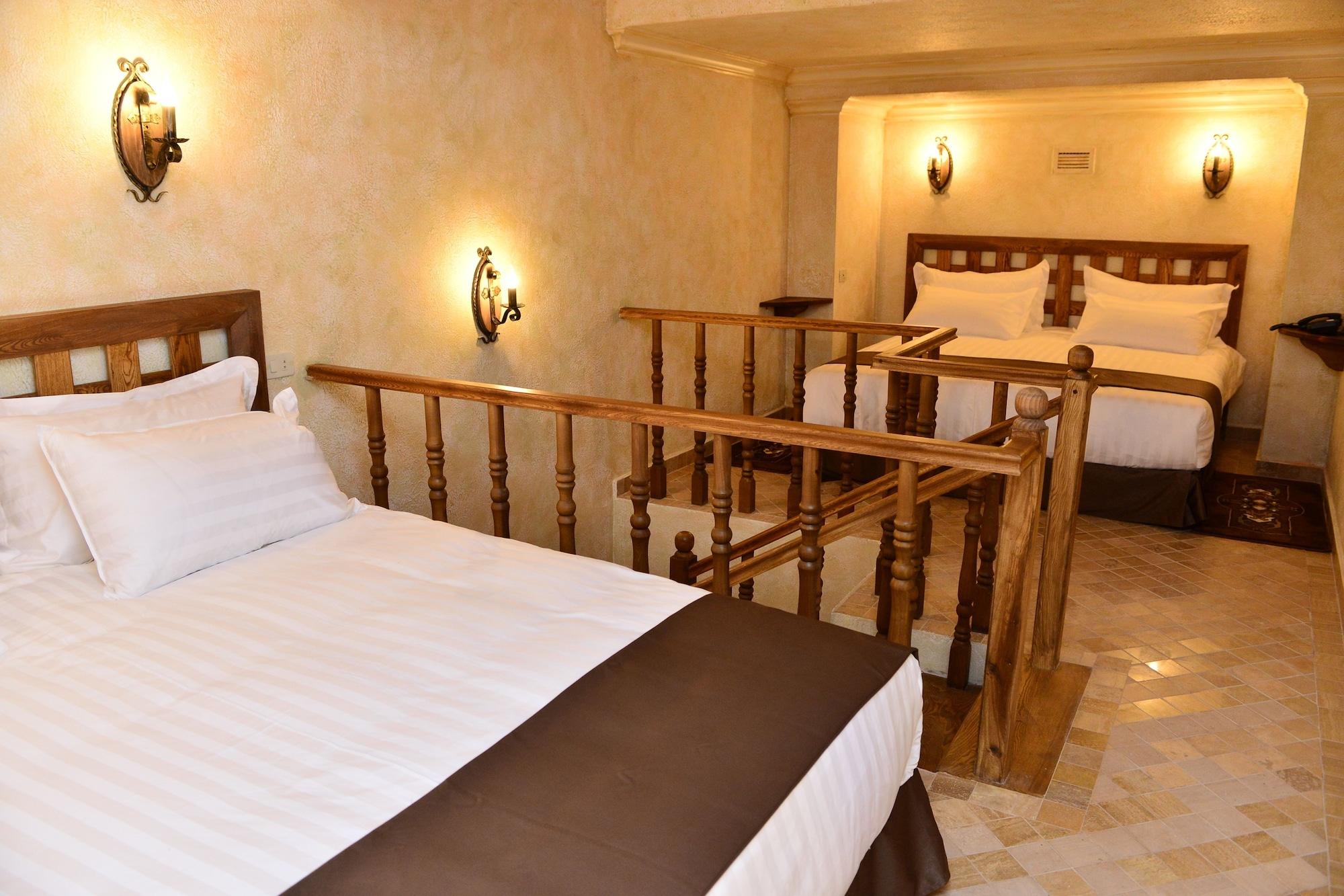 Caucasus Hotel Kasagh Εξωτερικό φωτογραφία Family room